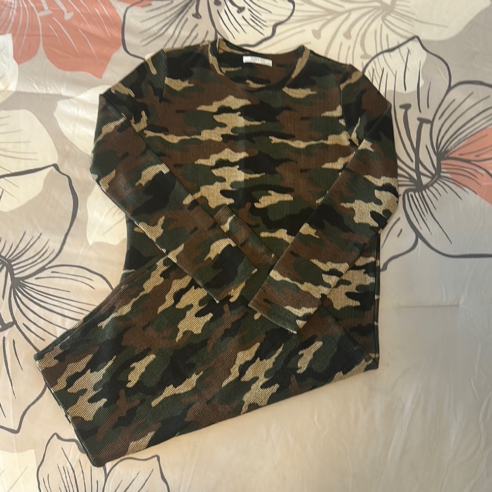 Camouflage Long Sleeve Stretch Midi Dress